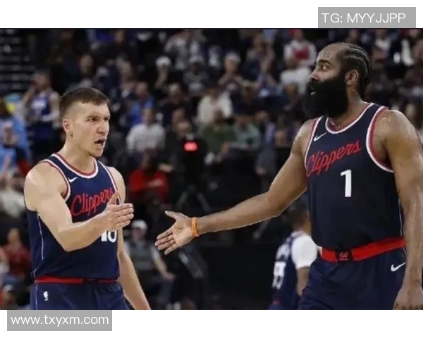 掘金与快船激战第5场谁将挺进西部决赛的巅峰对决