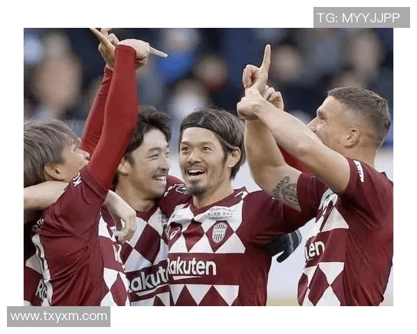 神户胜利船与横滨水手近期表现分析与对比探讨