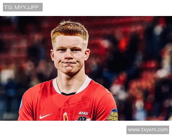 阿尔克马尔与曼联在线直播对决精彩回顾与分析 阿尔克马尔与曼联在线直播对决精彩回顾与分析